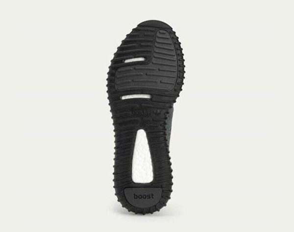 Yeezy Boost 350 Pirate Black AQ2659-4