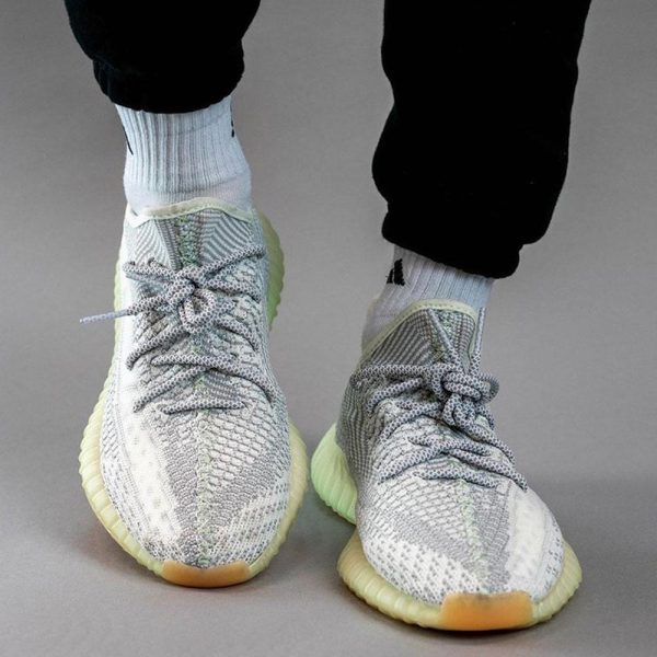 Yeezy Boost 350 V2 Yeshaya Non-Reflective FX4348-6