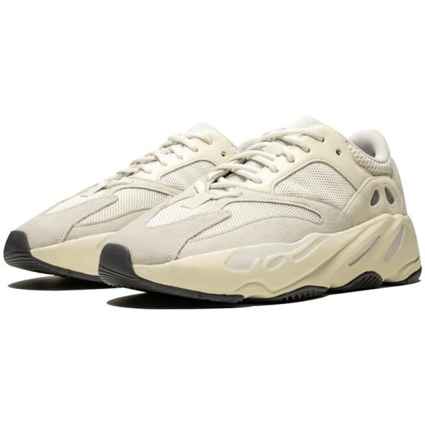 Yeezy Boost 700 Analog EG7596-1