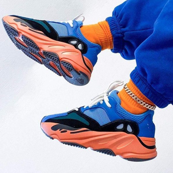 Yeezy Boost 700 Bright Blue GZ0541-6