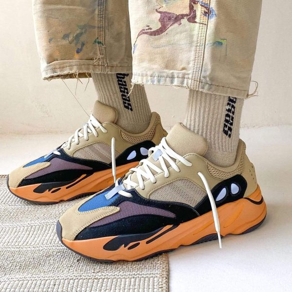 Yeezy Boost 700 Enflame Amber GW0297-5