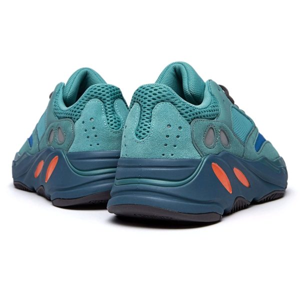 Yeezy Boost 700 Faded Azure GZ2002-3