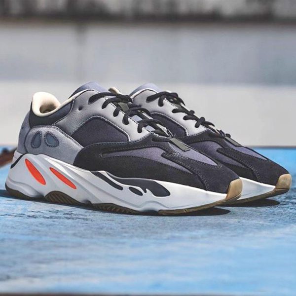 Yeezy Boost 700 Magnet FV9922-6