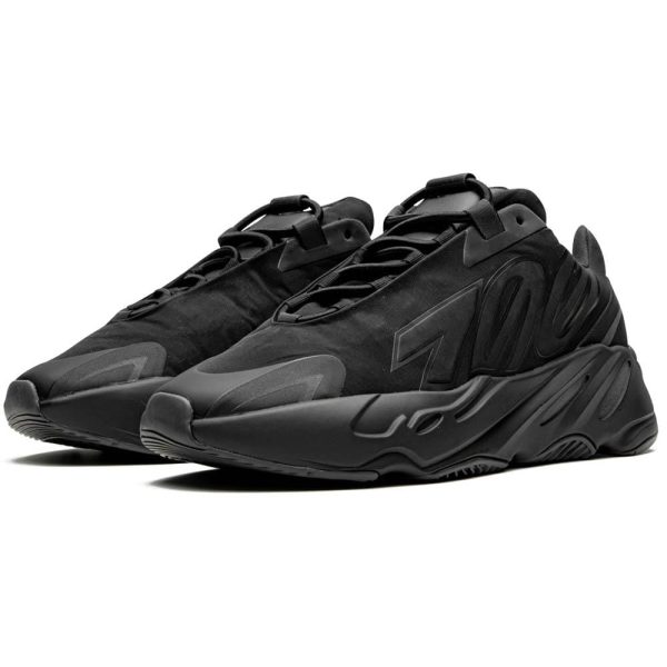 Yeezy Boost 700 MNVN Triple Black FV4440-1