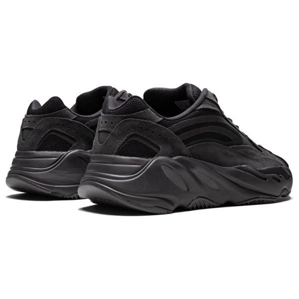 Yeezy Boost 700 V2 Vanta FU6684-2