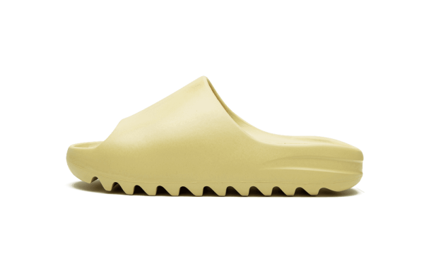 Yeezy Slide Desert Sand FW6344